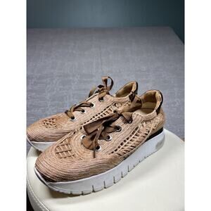 Softwaves Alma Raffia Woven Comfort Arch Support Sneaker Size 41